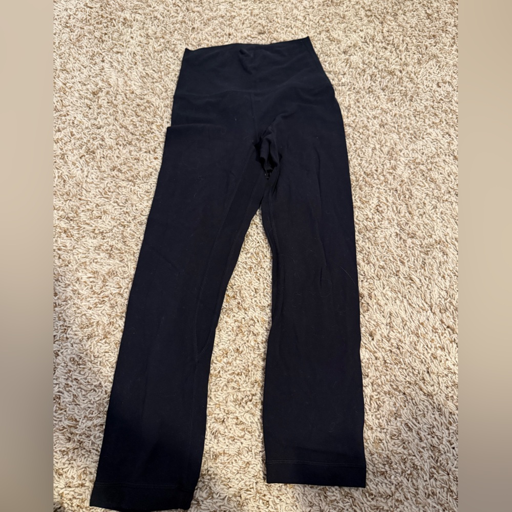 Lululemon Black capris